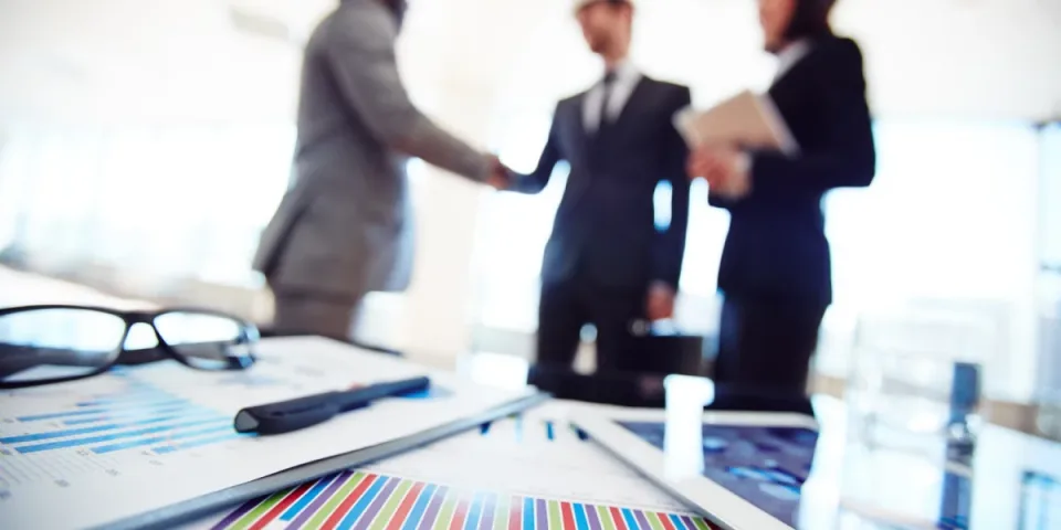BDO Dania: kluczowe obowiązki rejestracyjne i raportowe dla firm (kto musi, terminy, kary) — praktyczny przewodnik 2025 dla eksportu i gospodarki odpadami